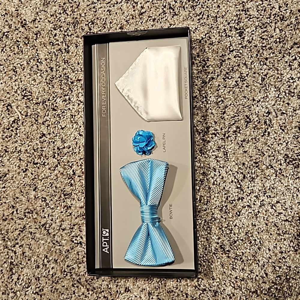 Apt 9 bow tie, pocket square, and lapel pin set NWT